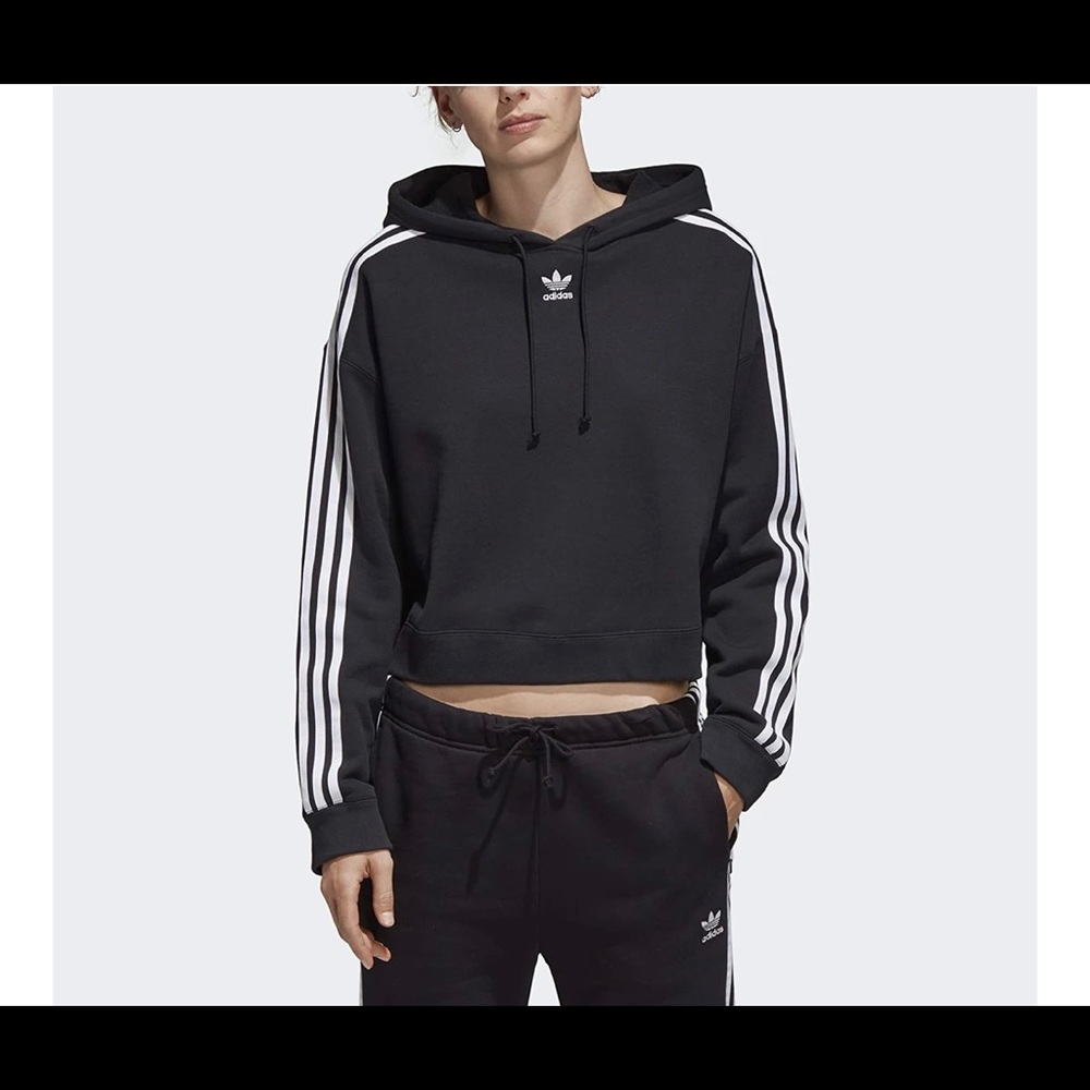 CROPPED ADIDAS HOODIE